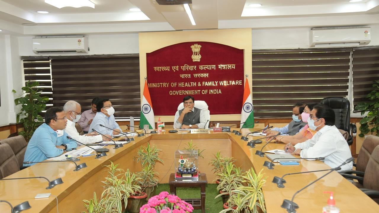 Union Health Minister Mansukh Mandaviya chairs meeting with key experts on new 'XE' variant of Covid-19, directs officials to boost surveillance of new variants